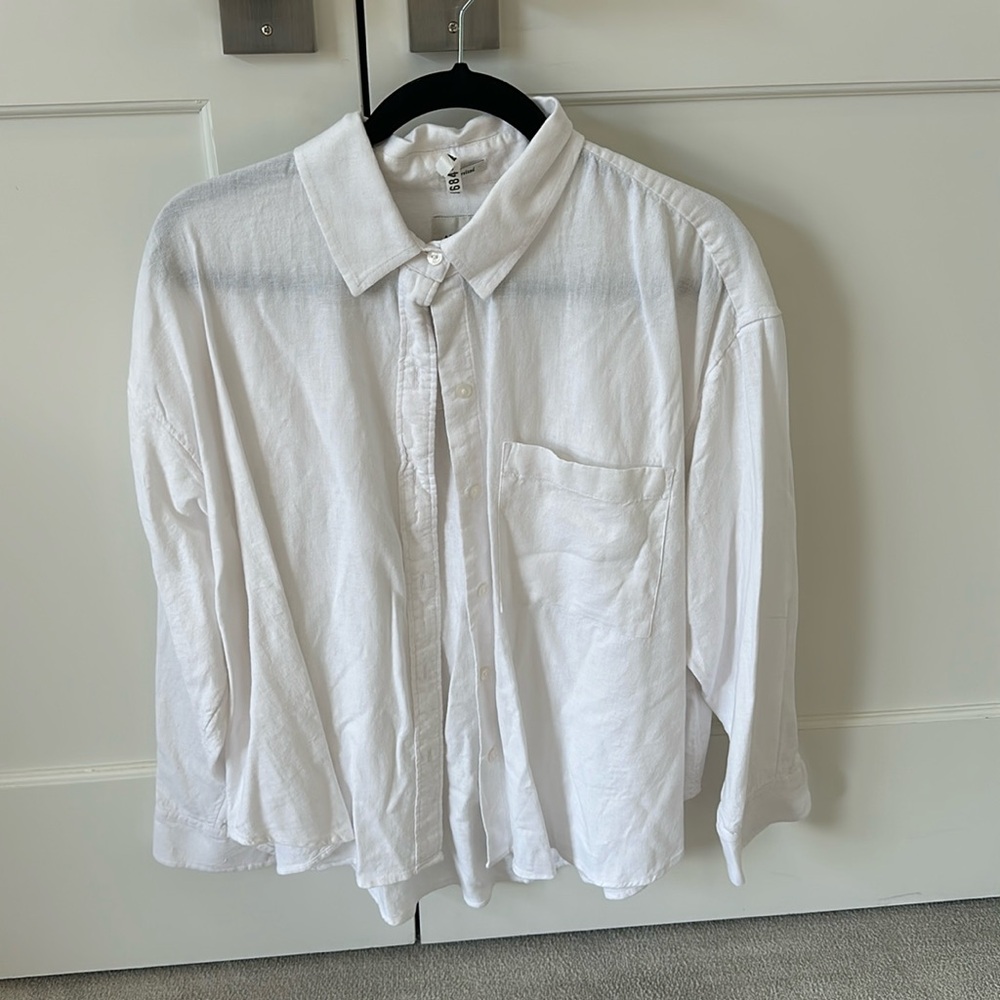 Abercrombie Women’s Linen Oversized Button Down